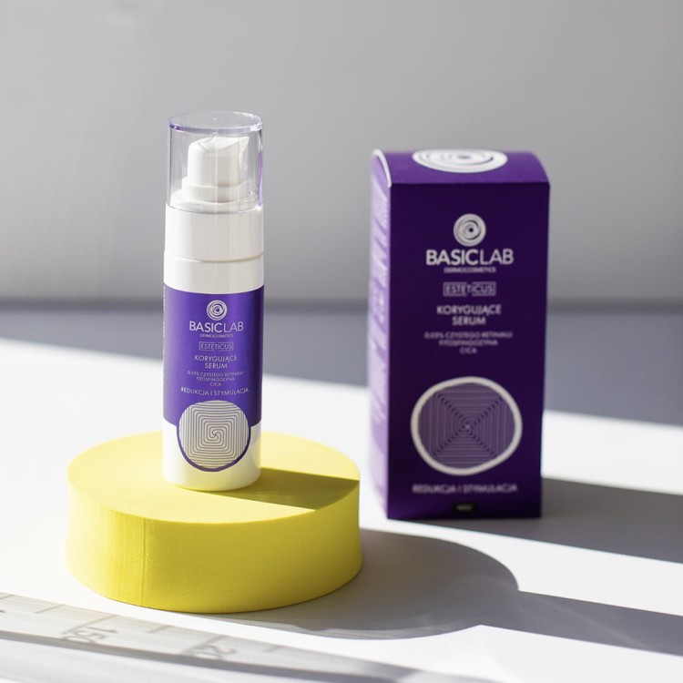BasicLab Esteticus Korygujące serum z retinalem 0,05%, fitosfingozyną i CICA – redukcja i stymulacja 30 ml